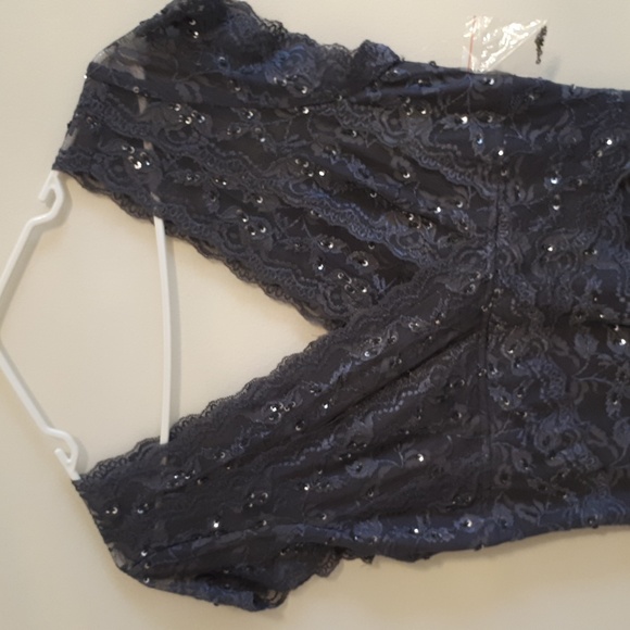 Grey Lace sequin dress - Picture 5 of 12